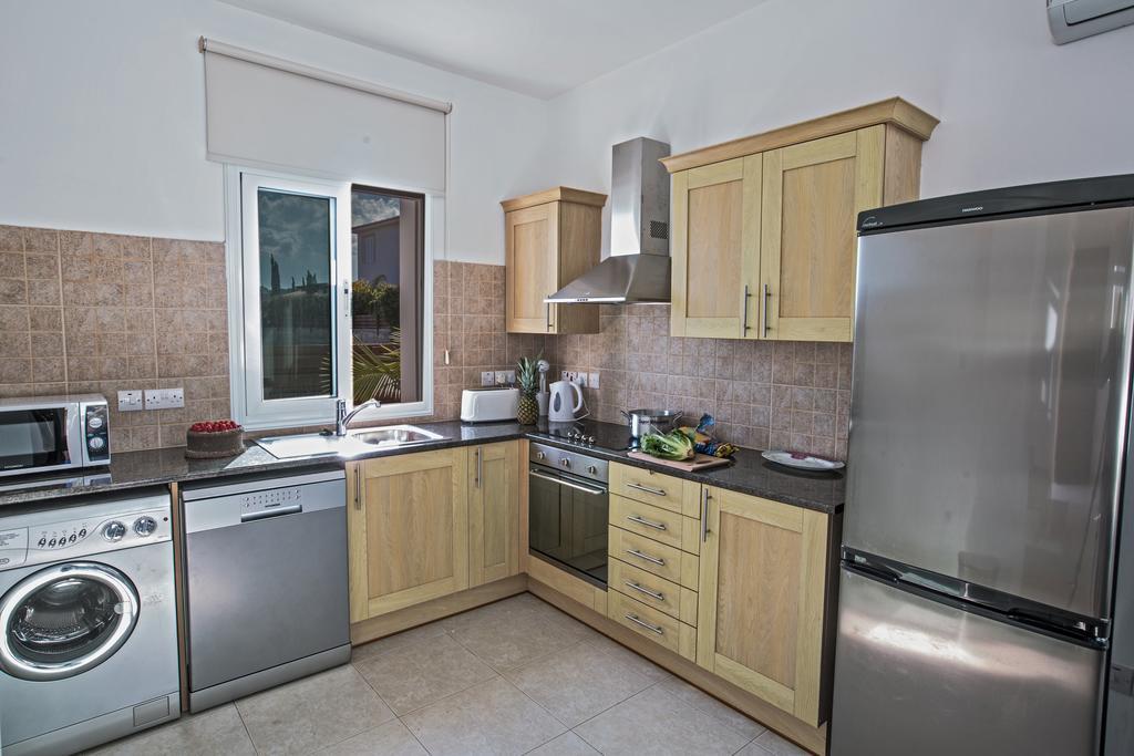 Halle Villa Protaras Habitación foto